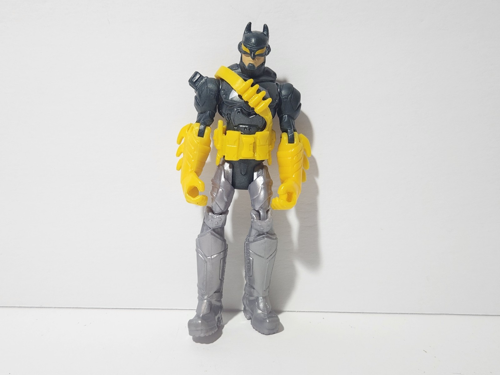 Batman Unlimited 2013 Axe Rhino 4″ Action Figure Mattel DC Batman No Cape