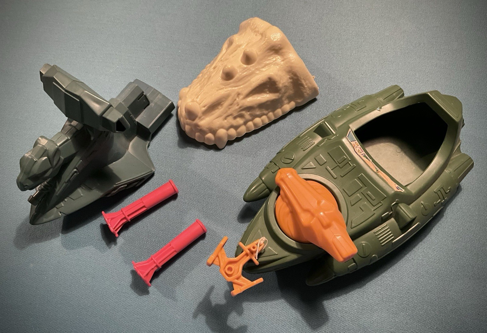 Vintage MOTU Vehicle Parts Lot, Wind Raider, Battle Ram & Missiles, Battle Bones
