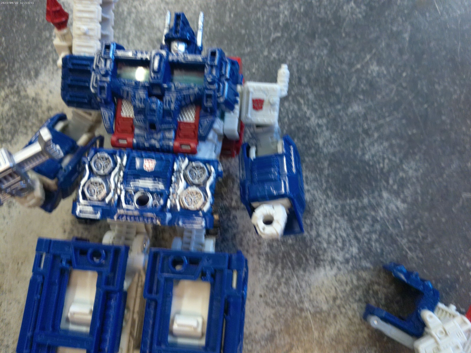 Transformers War For Cybertron Siege Ultra Magnus Leader Class