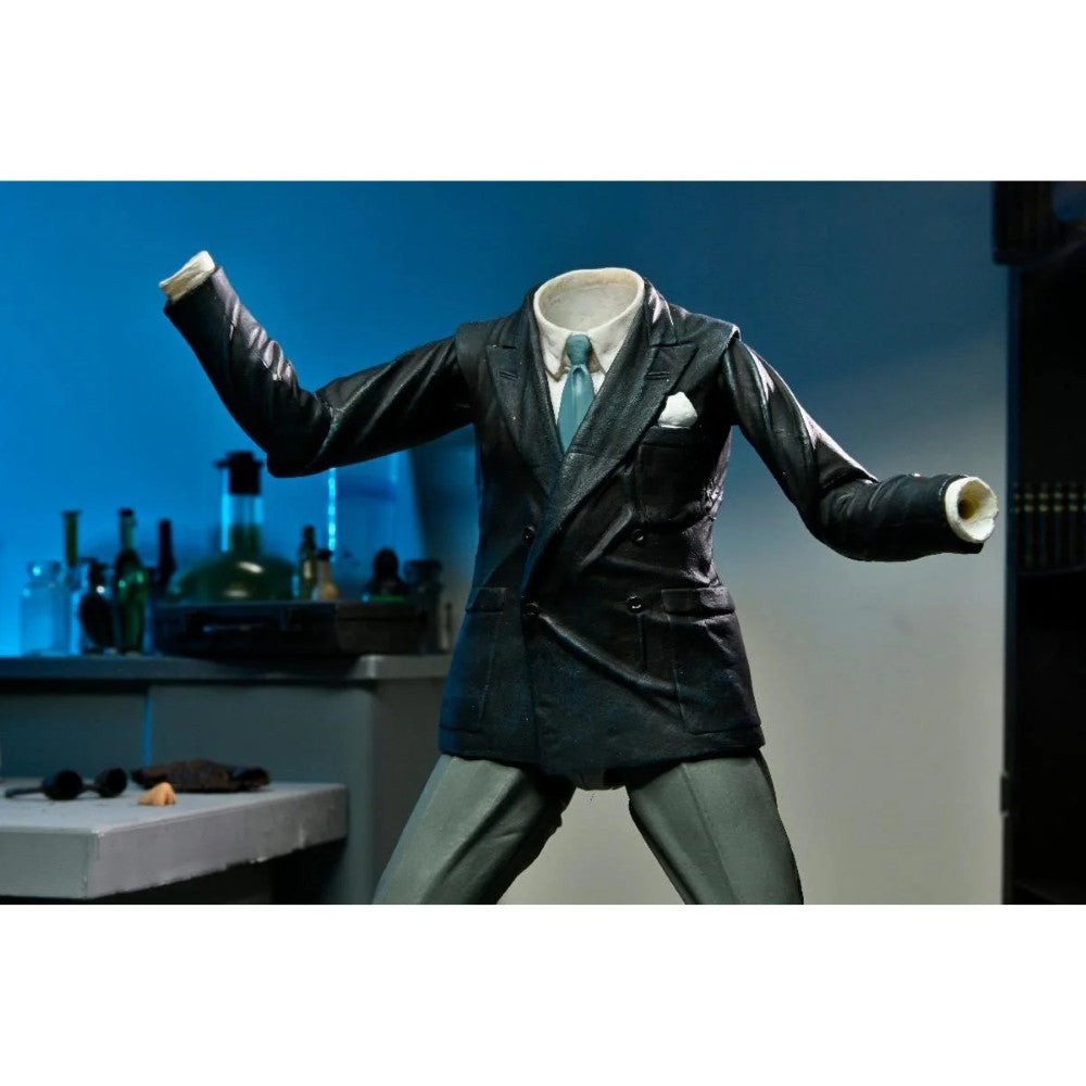 The Invisible Man Universal Monsters Ultimate Action Figure NECA 7”