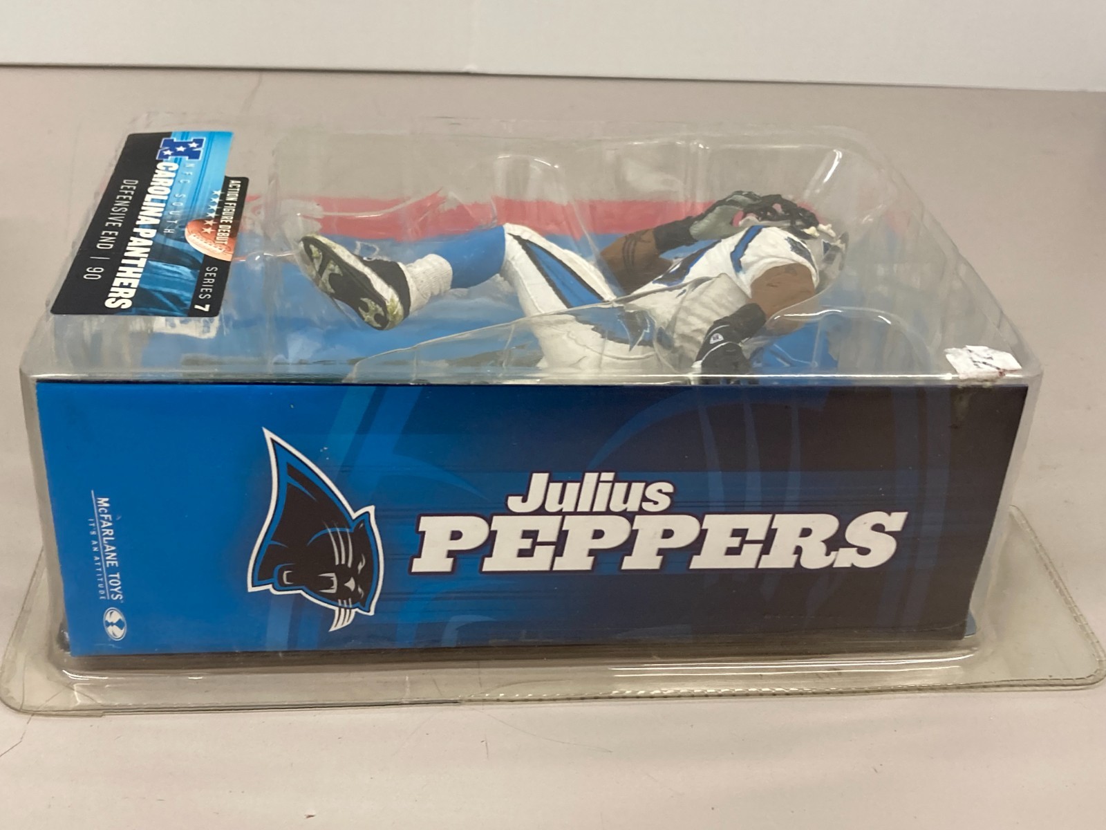 NFL JULIUS PEPPERS Carolina PANTHERS MCFARLANE Series 7 White Jersey 2003 MIP