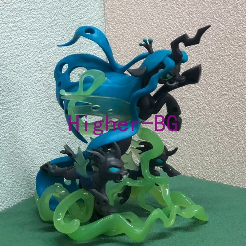 1pcs My Little Pony Queen Chrysalis Sinister Jump 7.87inch Toy