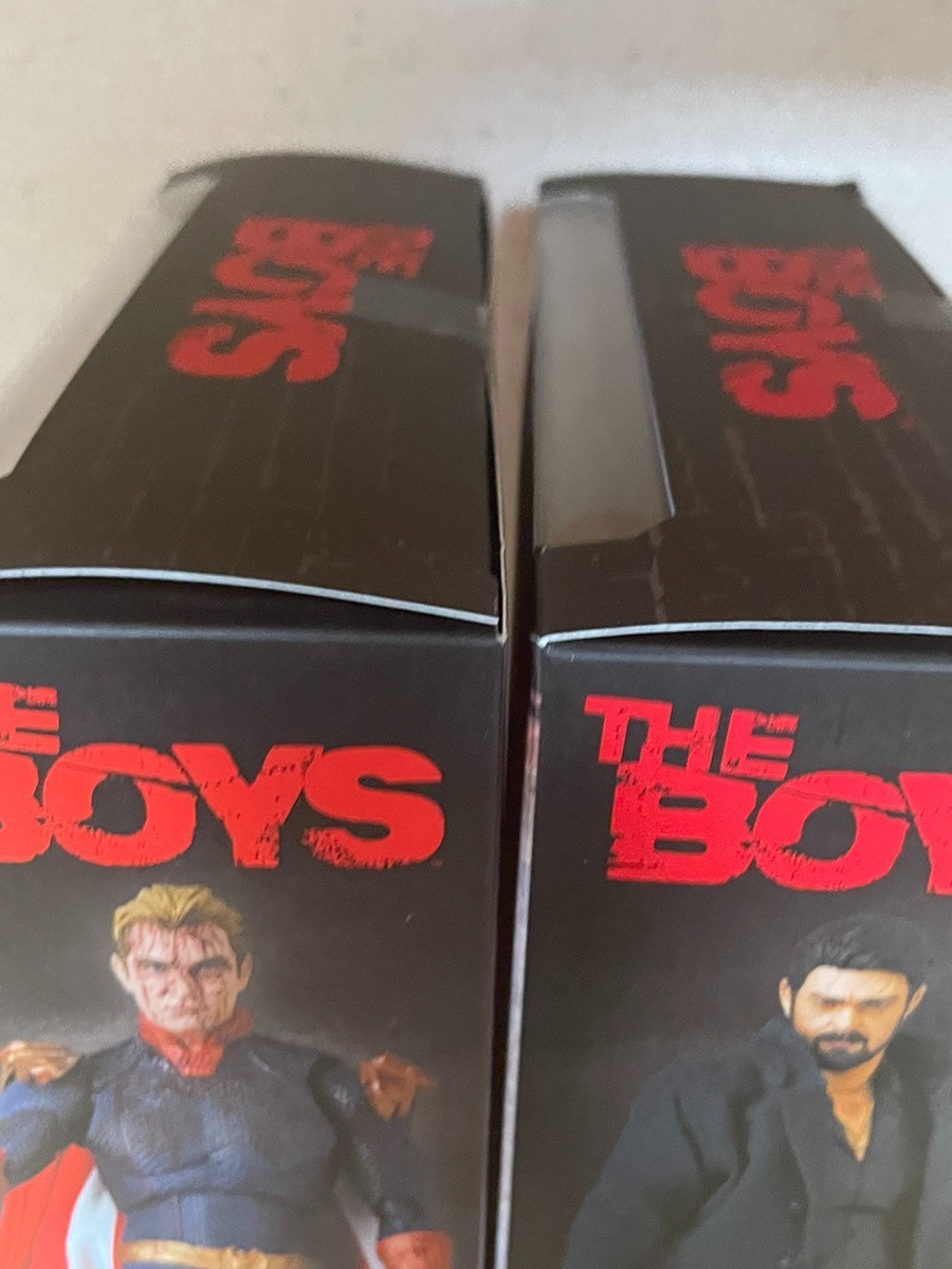 MAFEX The Boys Homelander Blood Splatter Ver No.269 & Billy Butcher No.154 Set