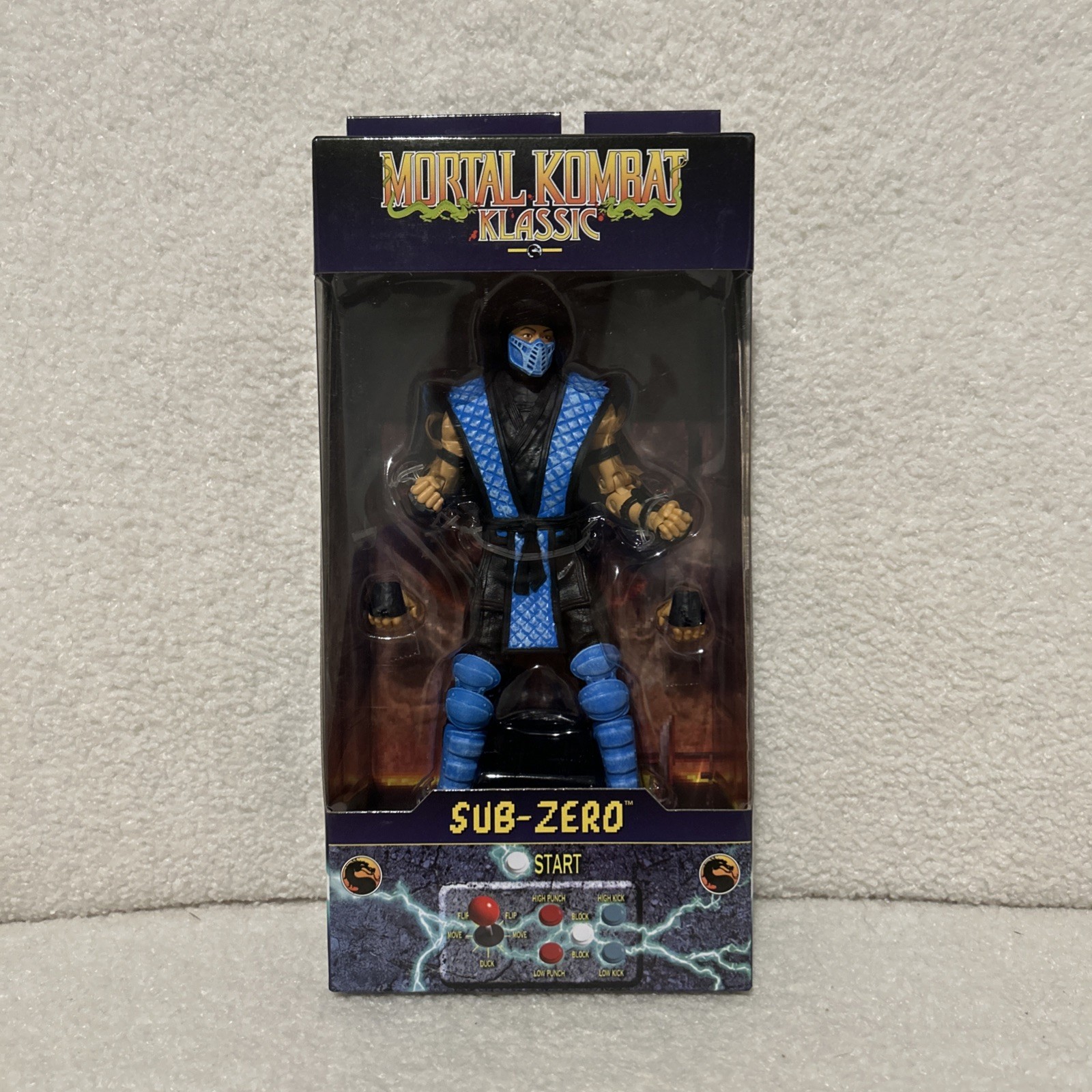 McFarlane Toys – Mortal Kombat Klassics: SUB-ZERO Action Figure