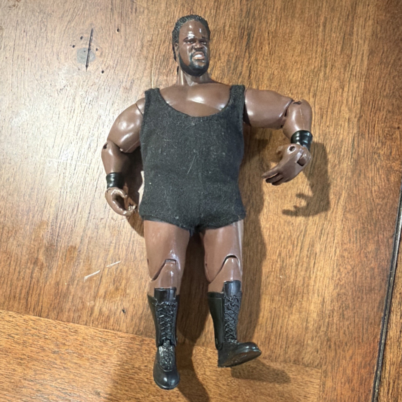 Jakks Pacific 2003 Articulated Action Figure Black Outfit Plastic Fabric Brown
