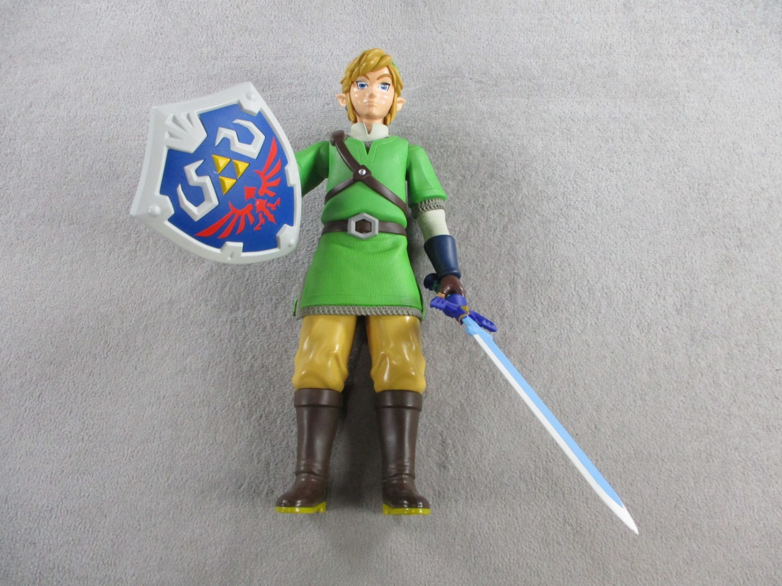 Jakks Pacifc World of Nintendo Legend of Zelda 2015 Link 20 Inch Figure Toy