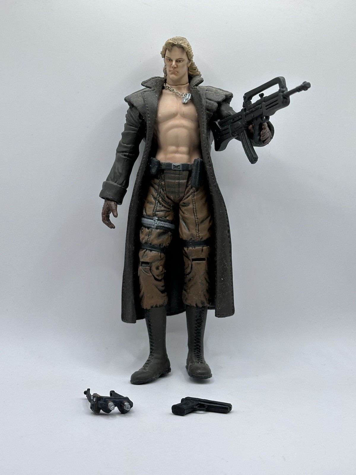 1999 Liquid Snake Metal Gear Solid Konami McFarlane w Weapons