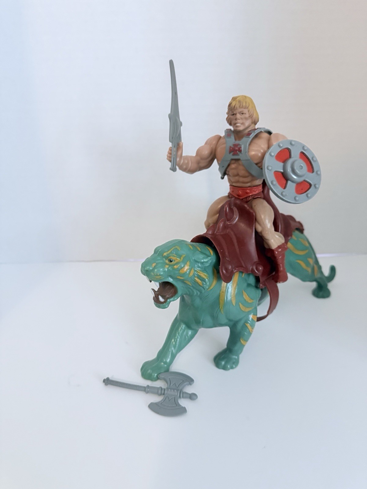 1981 He-Man And Battle Cat W/ Accessories Masters of the Universe