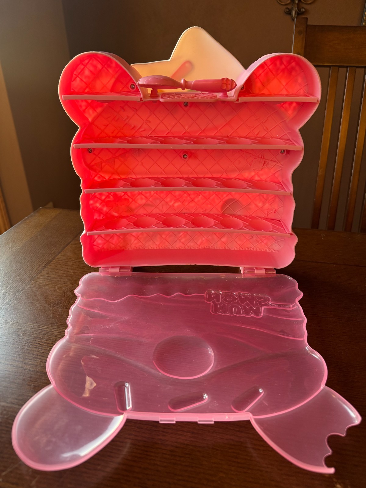Num Noms Collector Cake Case with Accessories