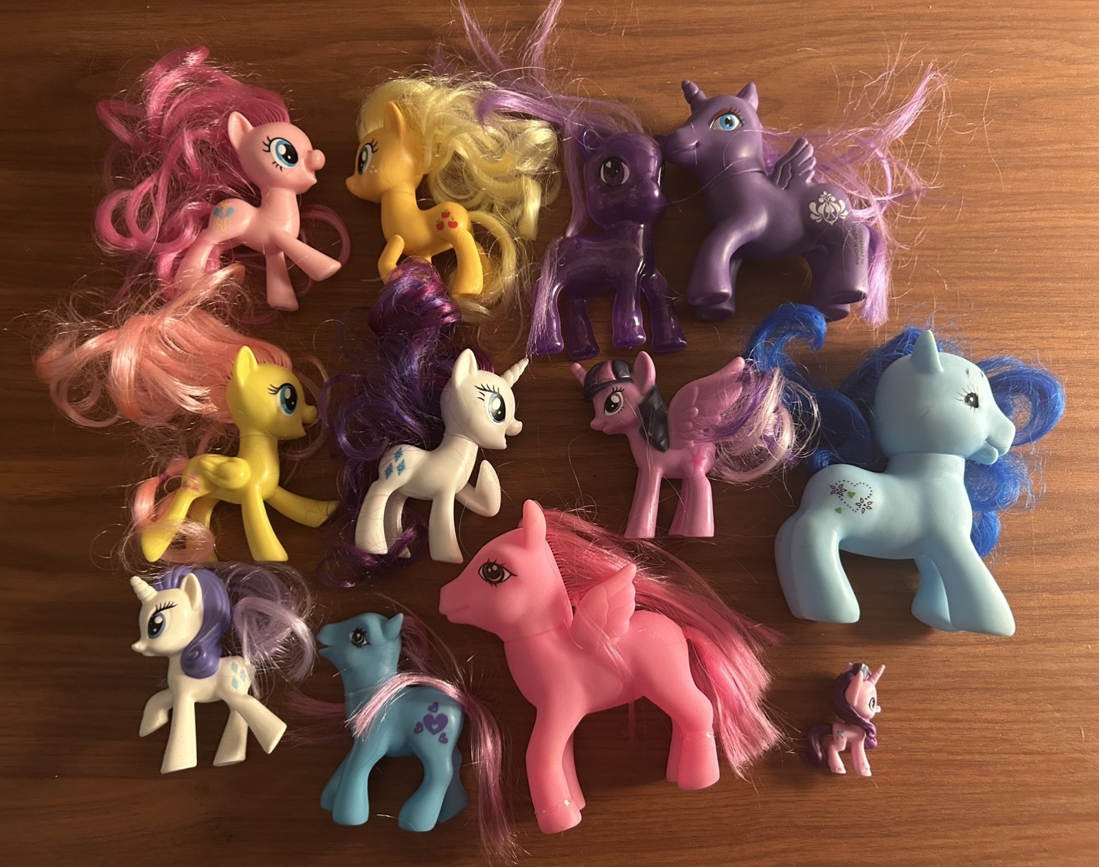 My Little Pony Lot 12 various figures includes one 1.5” Starlight Glimmer