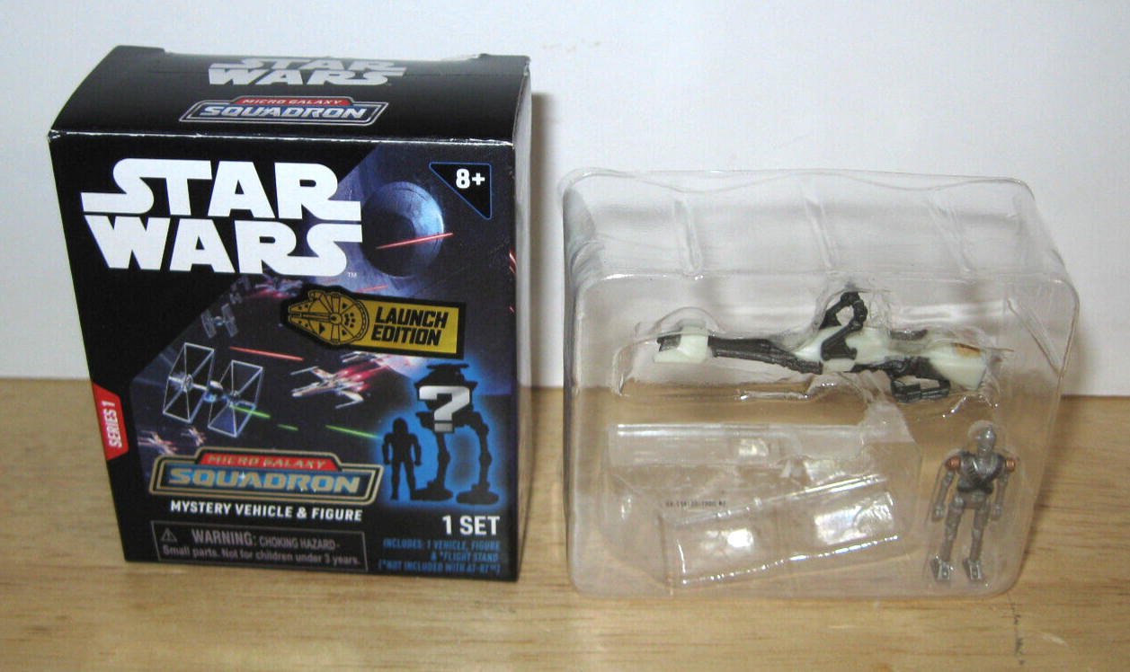 Star Wars Micro Galaxy Squadron ~ Scout Class IG-11 w/ Speeder ~ CHASE RARE NIP