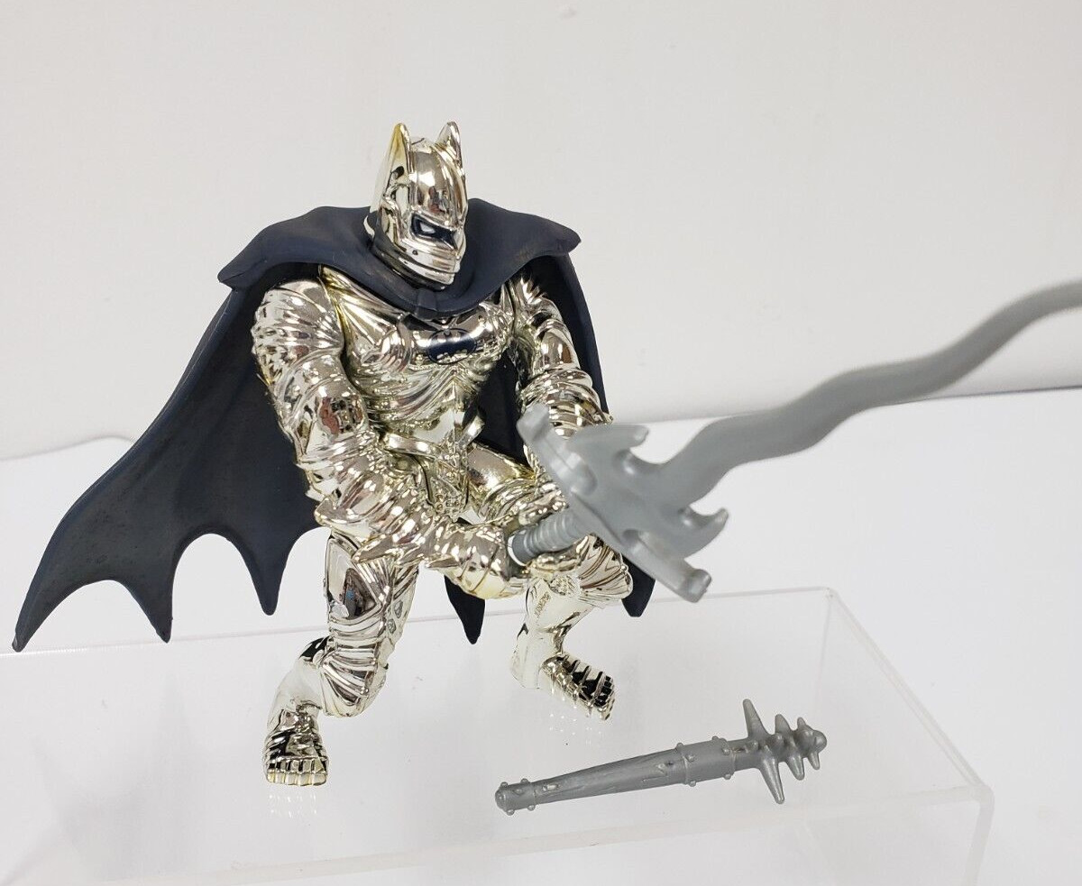 Legends of Batman SILVER KNIGHT Deluxe Metallic Armor Kenner 1995 Vintage Toy