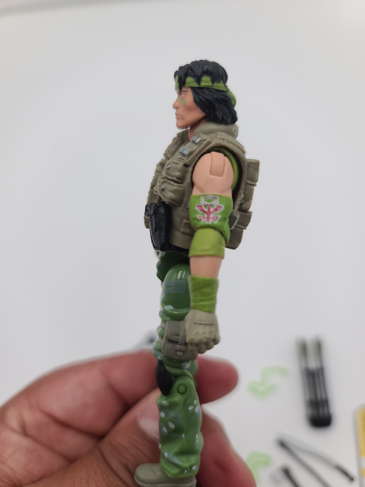 GI Joe Hasbro Pursuit of Cobra Spirit Iron Knife Toys R US TRU with card & stand