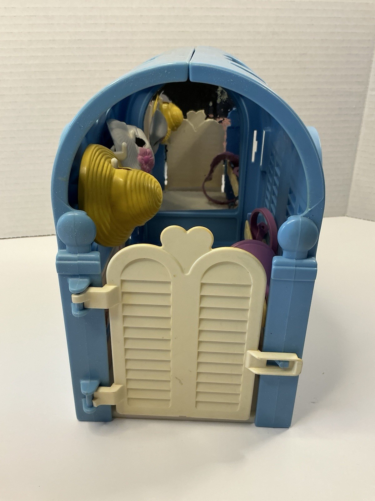 My Little Pony G1 Pretty Parlor Hasbro 1983 Vintage MLP Italian Peachy Italy