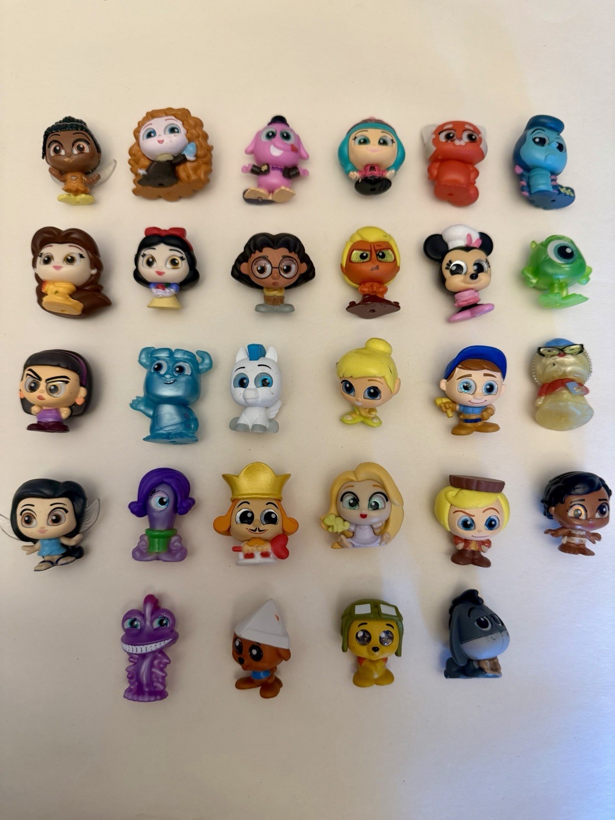 Disney Doorables Assorted Figures Lot Of 28 (H)