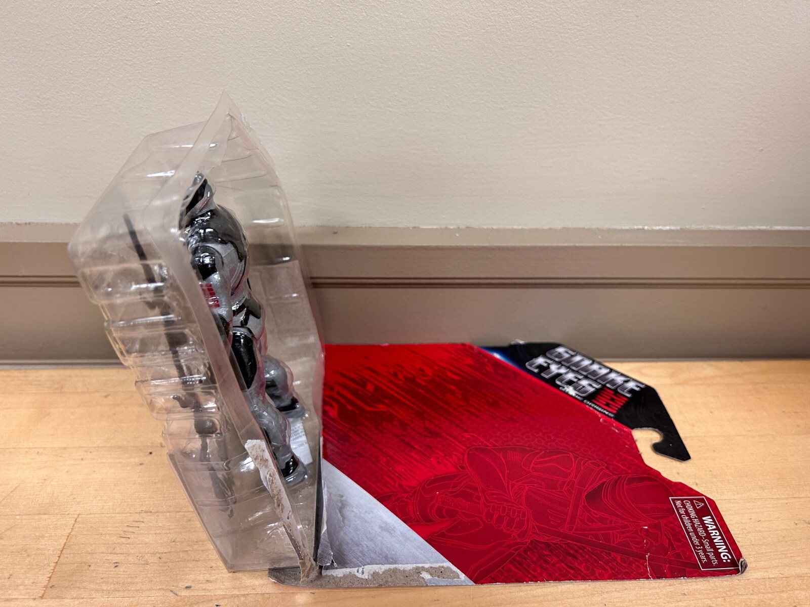 G.I. Joe Origins – Characters. Storm Shadow, Snake Eyes, Ninja Tech *DAMAGED PKG