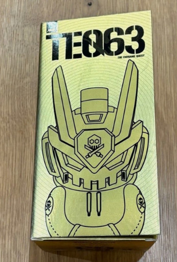 Quiccs TEQ63 Nintendo NES Figure- IamRetro x Martian Toys