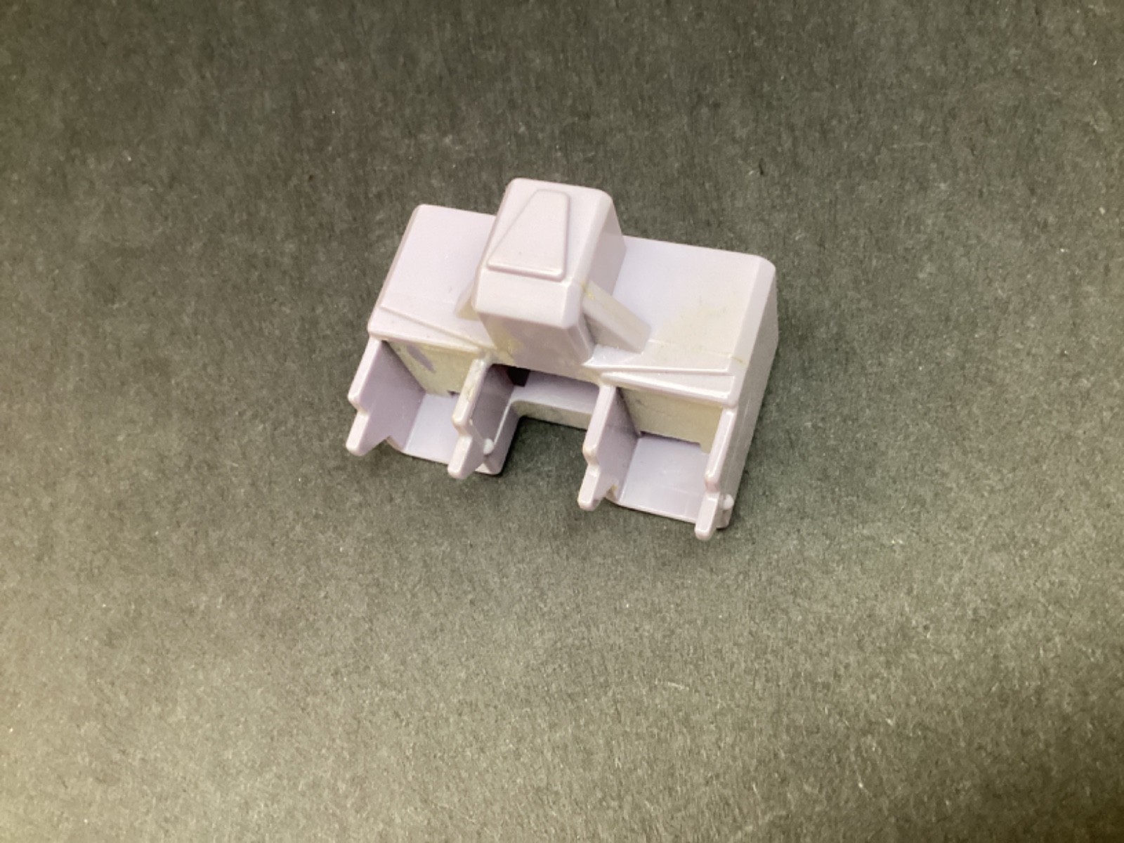 Transformer G1 Generation One Parts 1989 Pretenders Monstructor Waist Connector