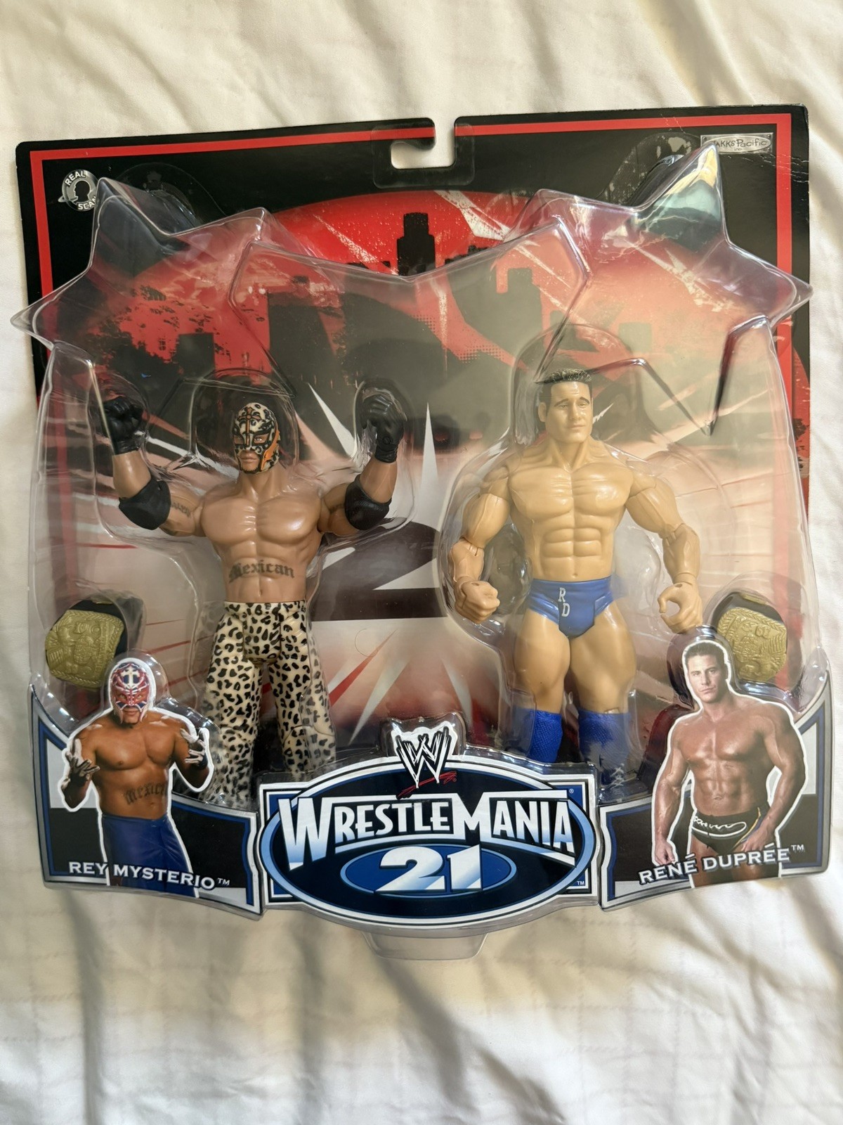 WWE Jakks WrestleMania 21 Rey Mysterio and Rene Dupree Wrestling Action Figures