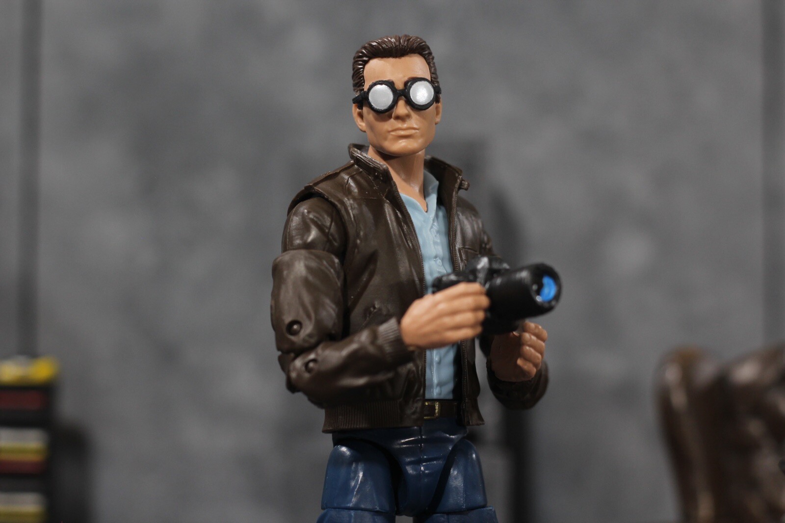Marvel Legends Peter Parker Spiderman Camera **CAMERA ONLY ** Accessory 1/12