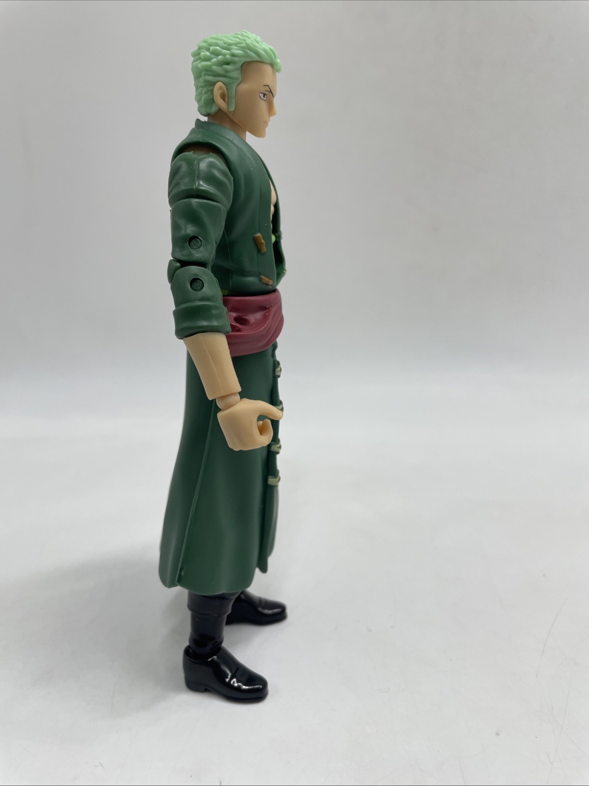 One Piece Anime Heroes RORONOA ZORO w/ Green Coat & Accessories (Bandai Namco)