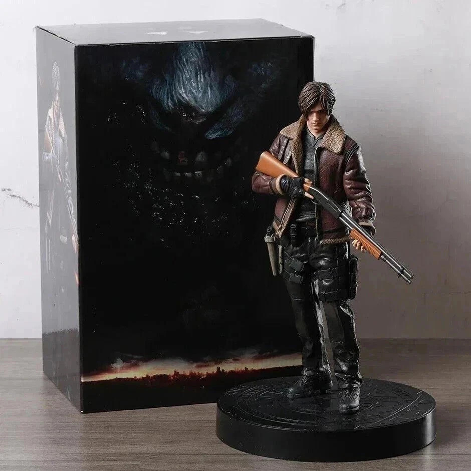 Resident Evil 4 Remake Collector’s Edition Leon Statue Figure Box Set