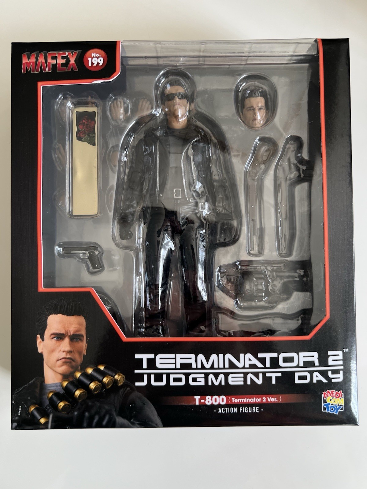 MAFEX No.199 T-800 (Terminator 2 Ver.) Figure – AUTHENTIC MINT COMPLETE!