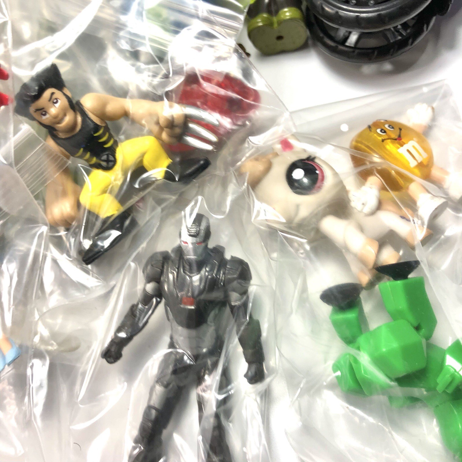 Boys & Girls Action Figure/Small Doll Lot Ages 6+ 5 Lbs Of Toys Cleaned