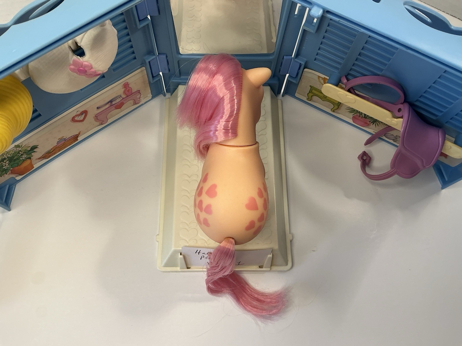 My Little Pony G1 Pretty Parlor Hasbro 1983 Vintage MLP Italian Peachy Italy