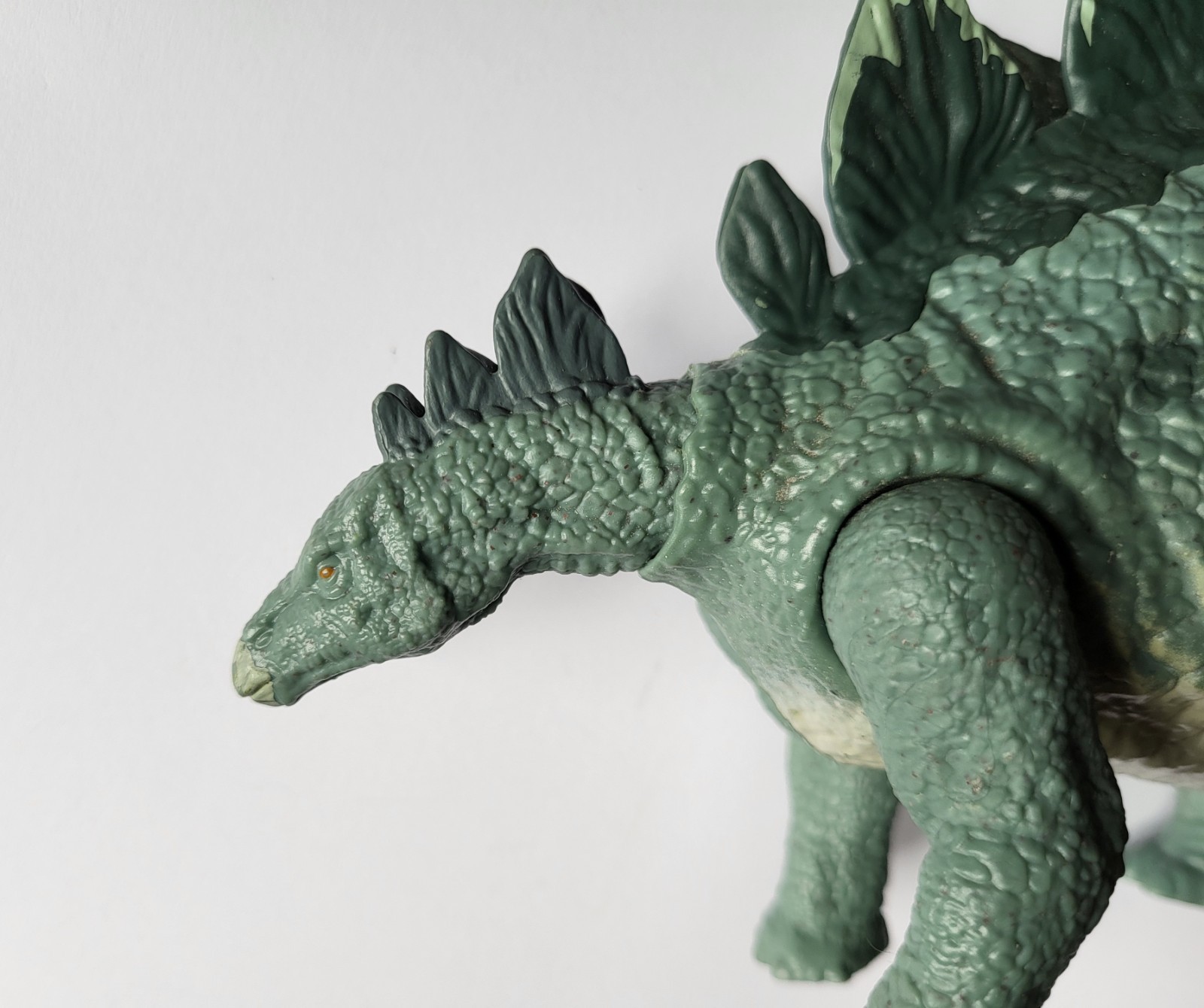 Jurassic World Stegosaurus Dinosaur Action Figure with Tail Swipe Motion Toy