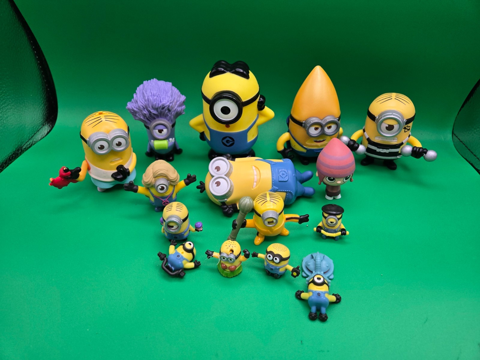 A Lot Of 15 Differant Minions Figures, Various Sizes and years