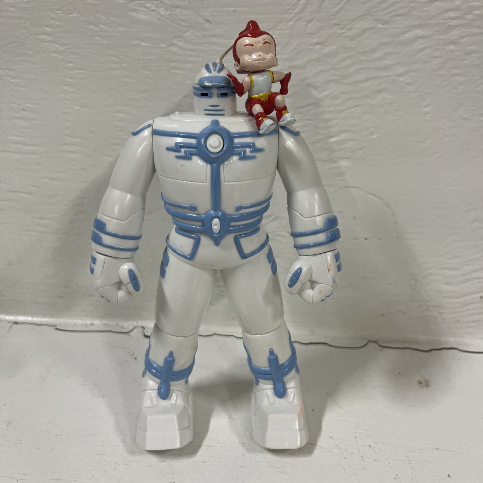 Big Guy and Rusty the Boy Robot Action Figure 7″ Tall (1996) Bandai Untested Pic