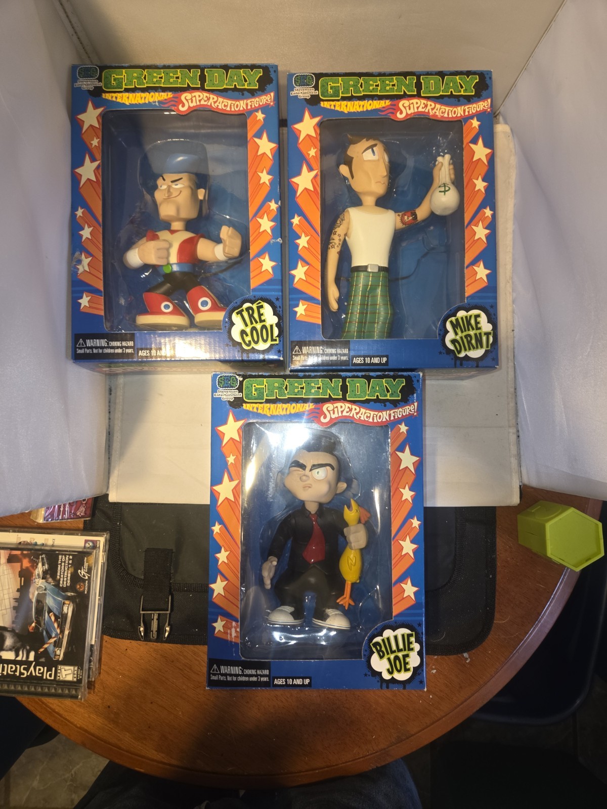 GREEN DAY SET OF 3 SUPER ACTION FIGURES BILLIE JOE, TRE COOL, MIKE DIRNT LOT