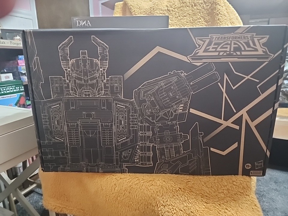 Transformers Legacy Black Zarak And D.N.A DK-33
