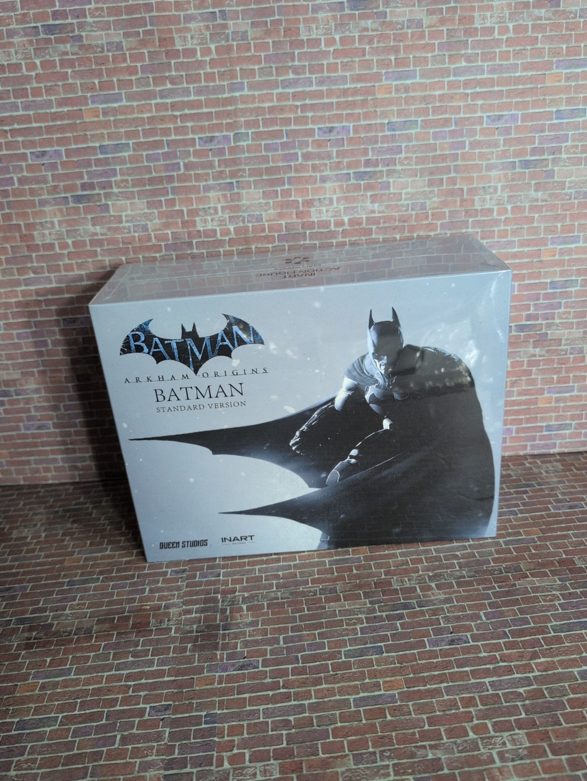 INART Batman Arkham Origins 1/12 Scale “NEW – US SELLER & I SHIP DAILY”