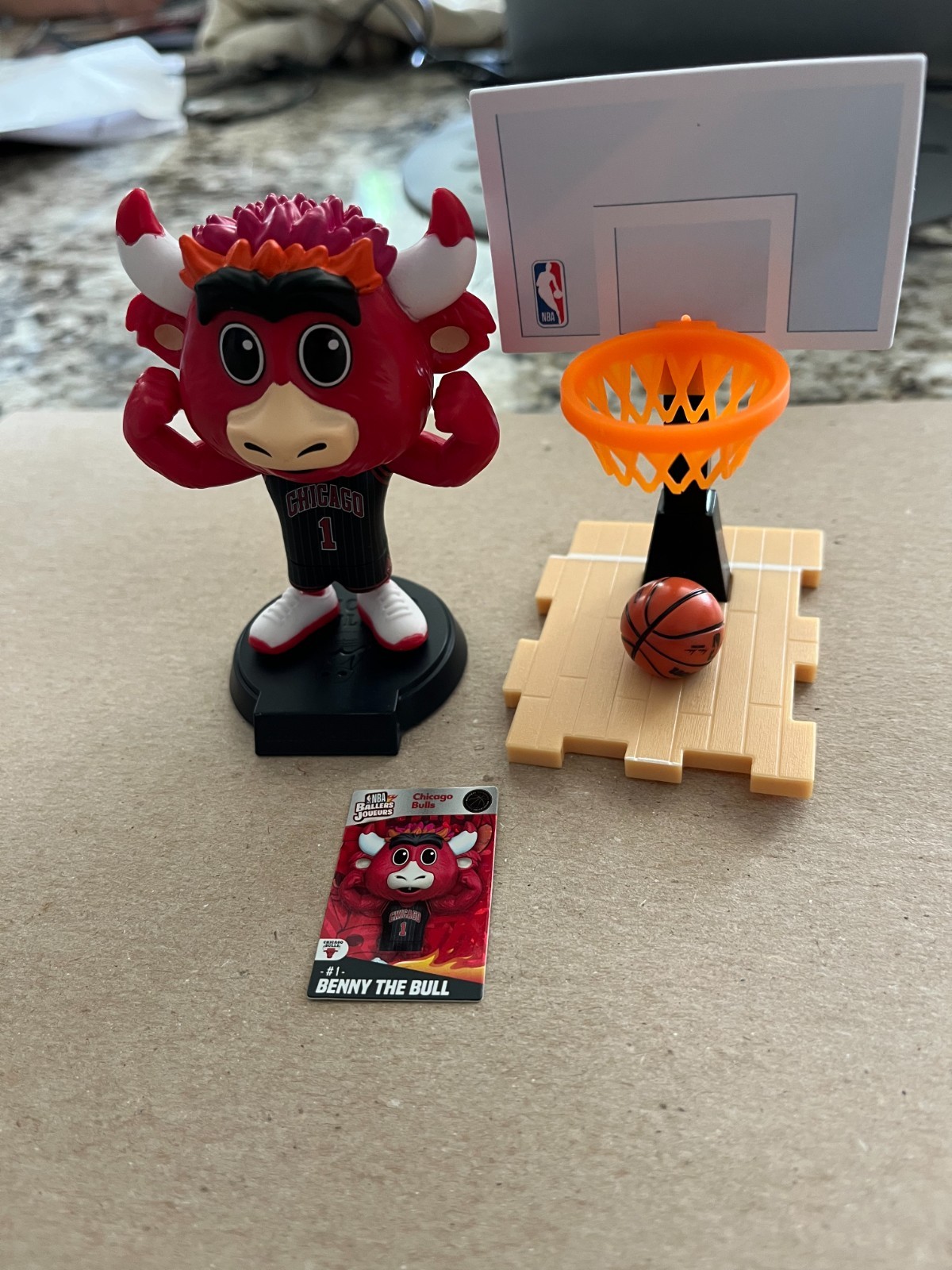 Zuru NBA Ballers Series #2 Rare Chicago Bulls Benny the Bull Figure New COMPLETE