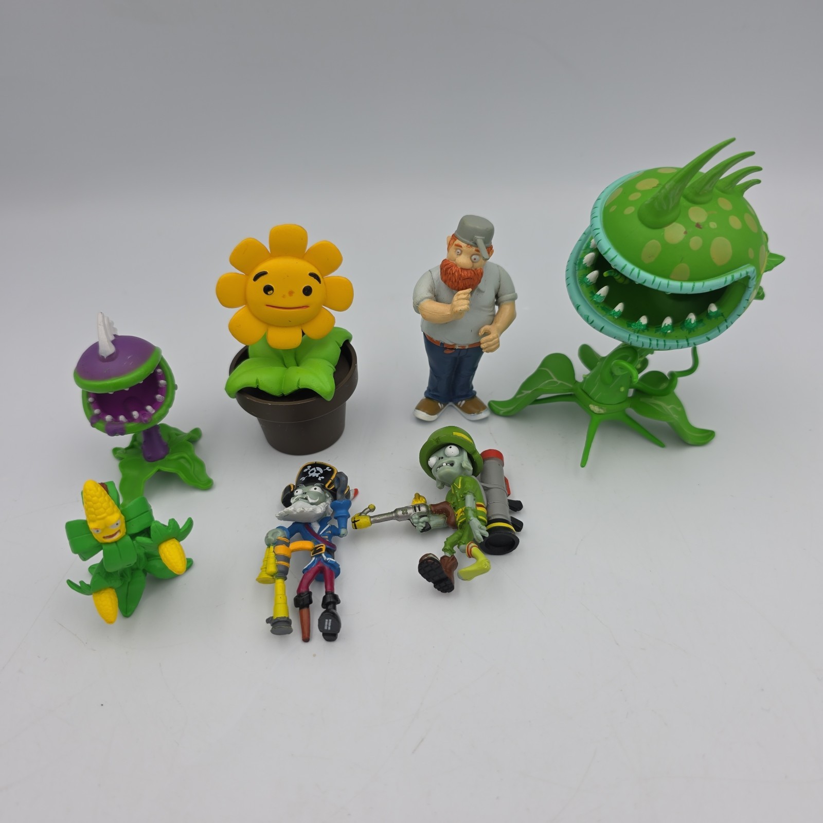 RARE Plants Vs Zombies Toxic chomper Lot Of 7 Figures See Description