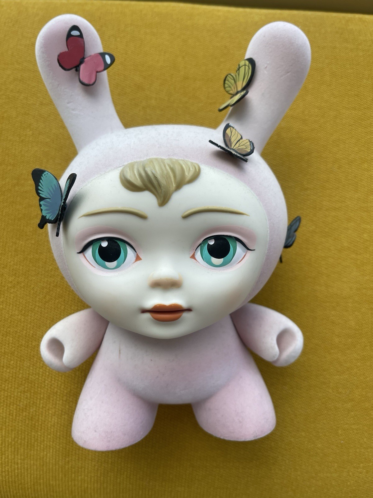 Kidrobot Mab Graves Dreamer Dunny Flocked 8-inch Vinyl Figure (LE 1000)