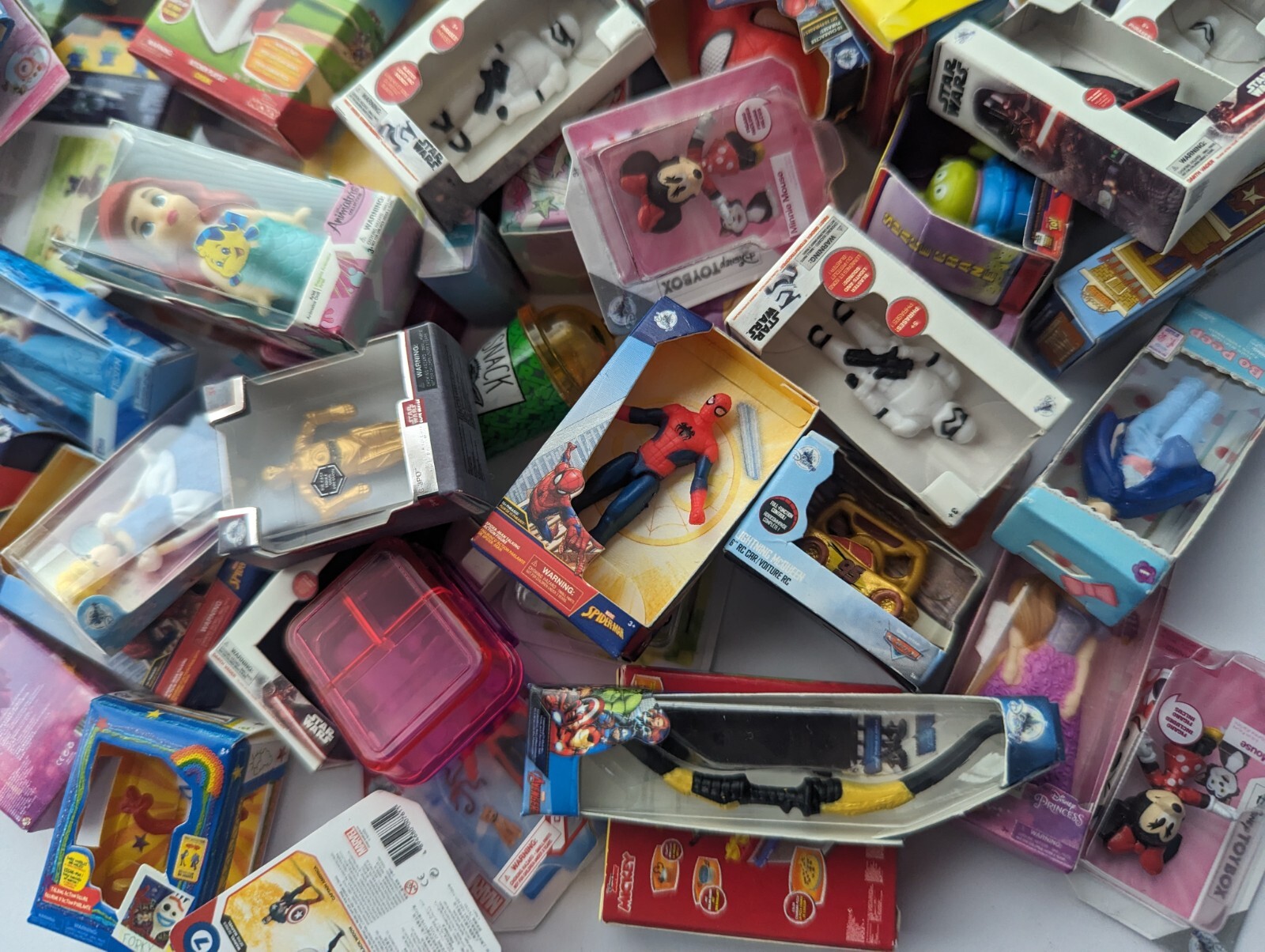 ZURU Mini Brands Disney Series 1 & 2 – You Pick! Princess Marvel Star Wars