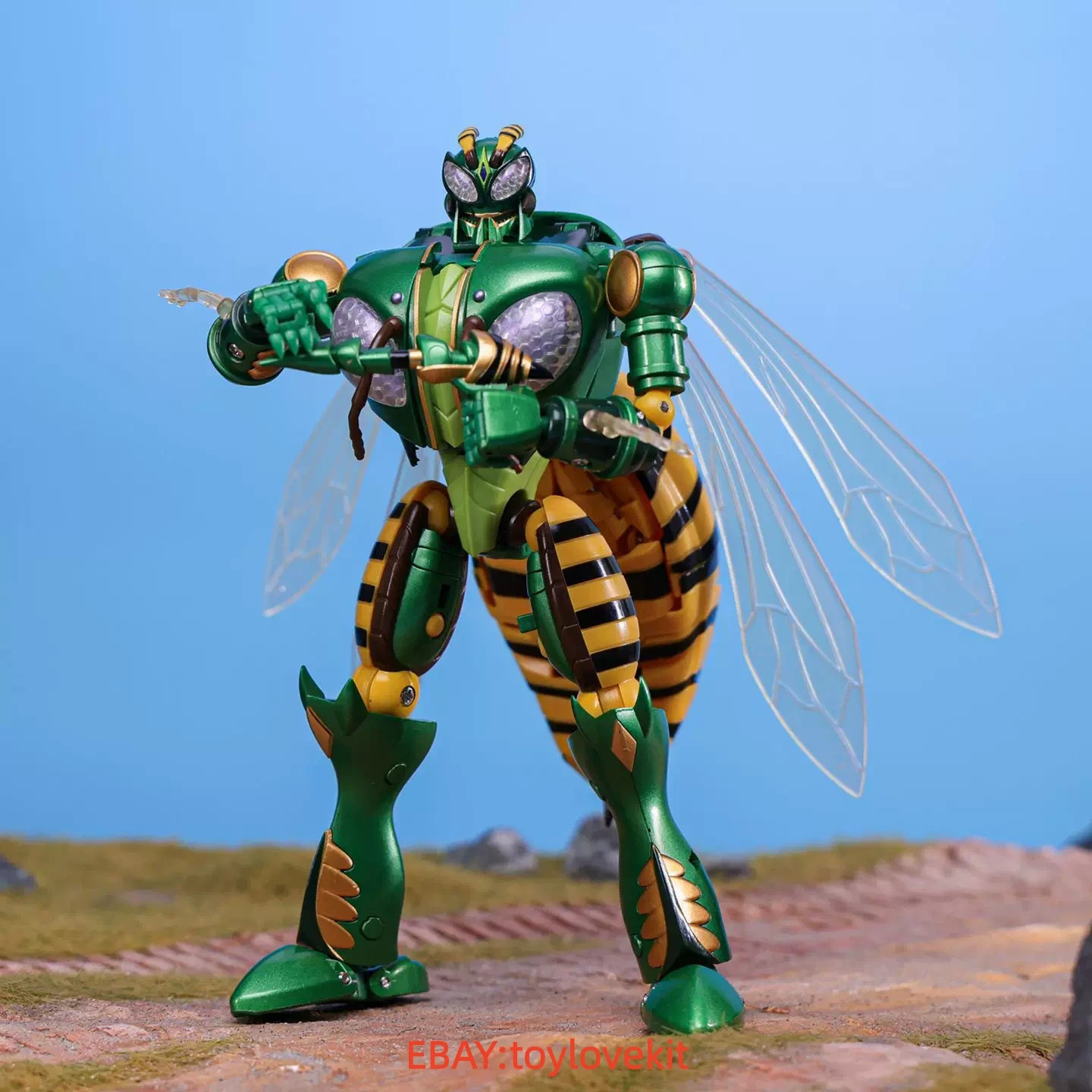 Robot Toys RT-D02 Transforms BW Beedrill Waspinator Action Figure STOCK 6.5″