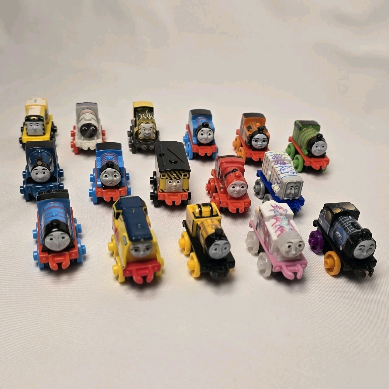 Thomas The Tank Engine & Friends Minis Huge Lot Of 16 Micro Trains