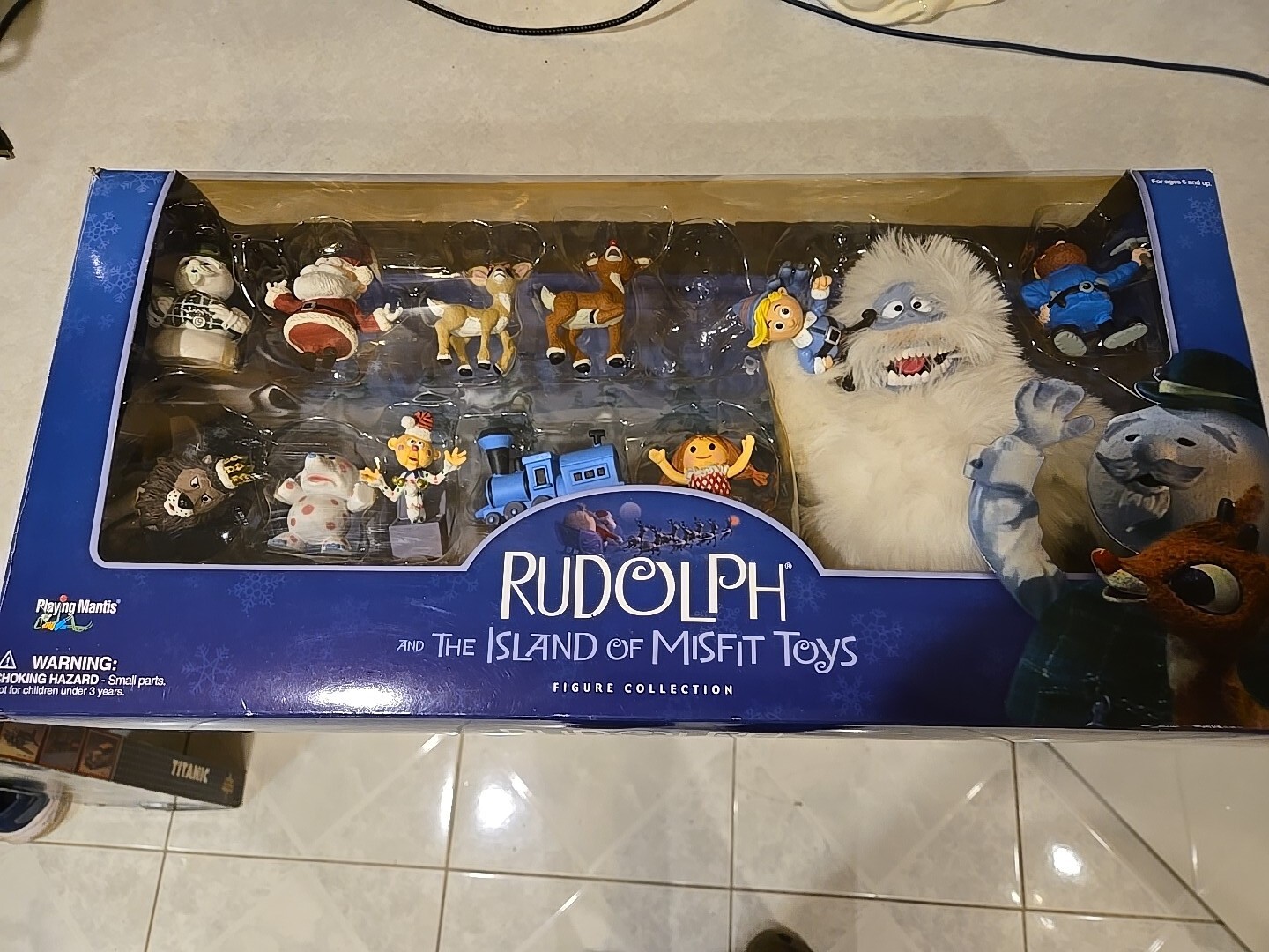 RUDOLPH & The Island of MISFIT TOYS 12 Pc. Figure Collection 2001 Playing Mantis