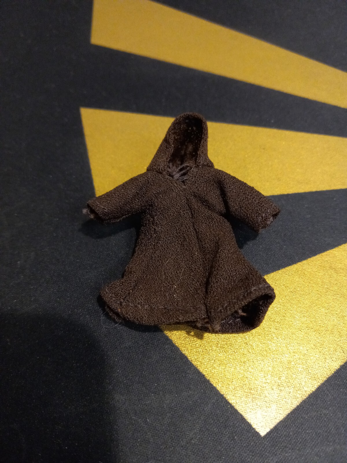 1977 Kenner Star Wars Jawa – Hong Kong COO Original Soft Robe/Cloak – Figure 2