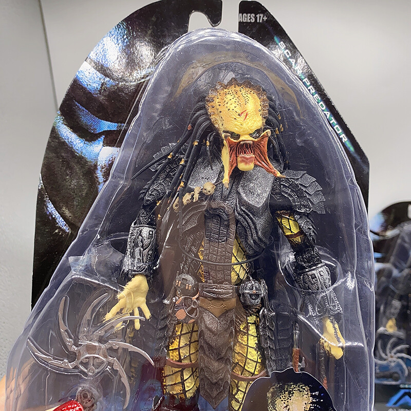 New Alien VS. Predator CELTIC PREDATOR PVC 7″ Action Figure MASKED SCAR Toys